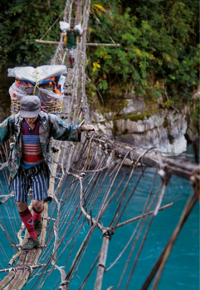 National Geographic България 9/2015